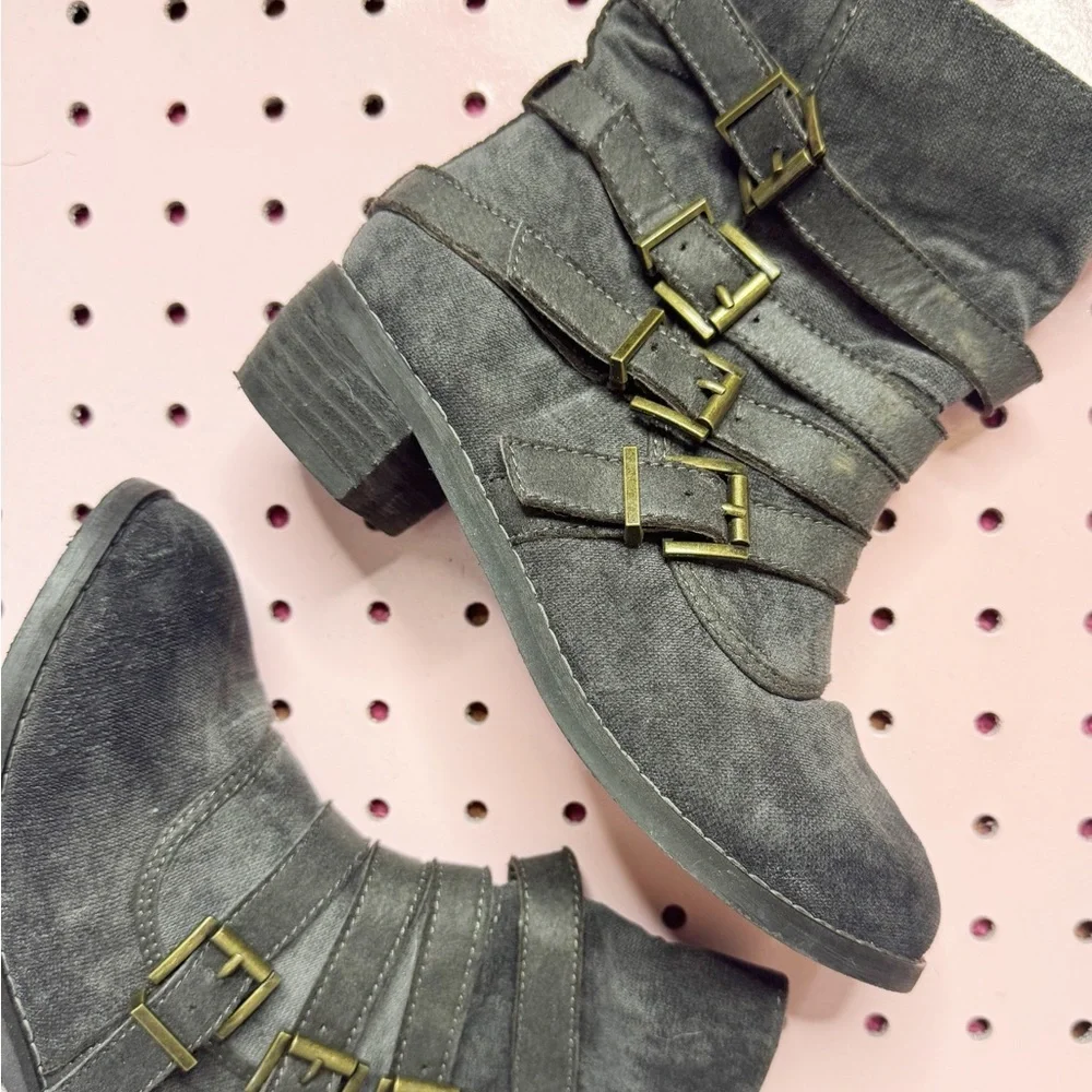 Joyfolie Boots. Size 12. Great Condition. Distressed Look. Buckles. Boho